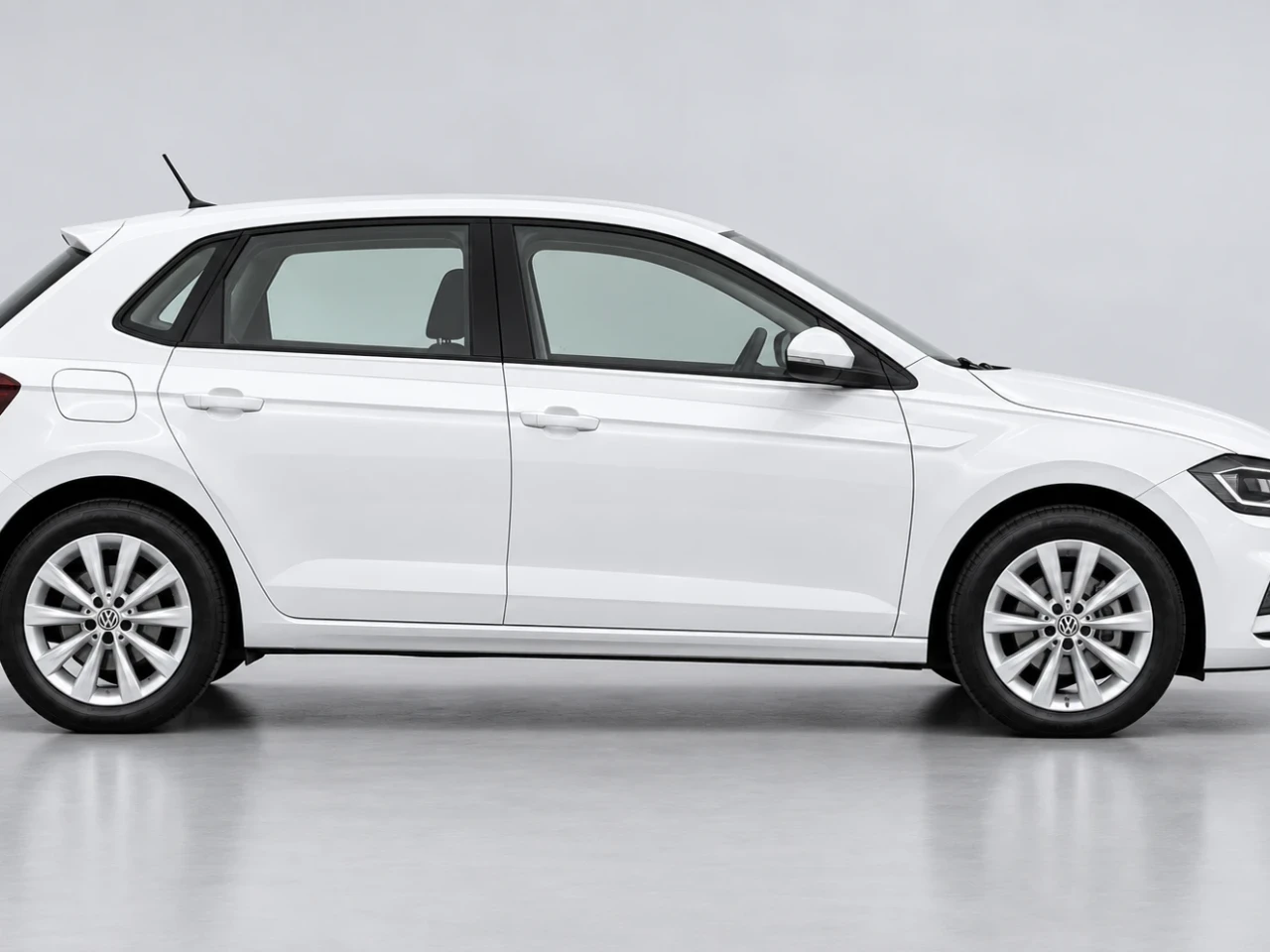 Volkswagen Polo yan görünüm