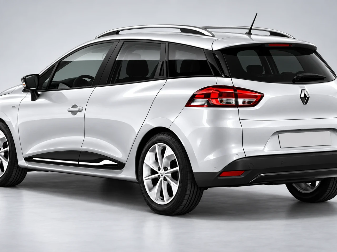 Renault Sport Tourer arka 3/4 görünüm