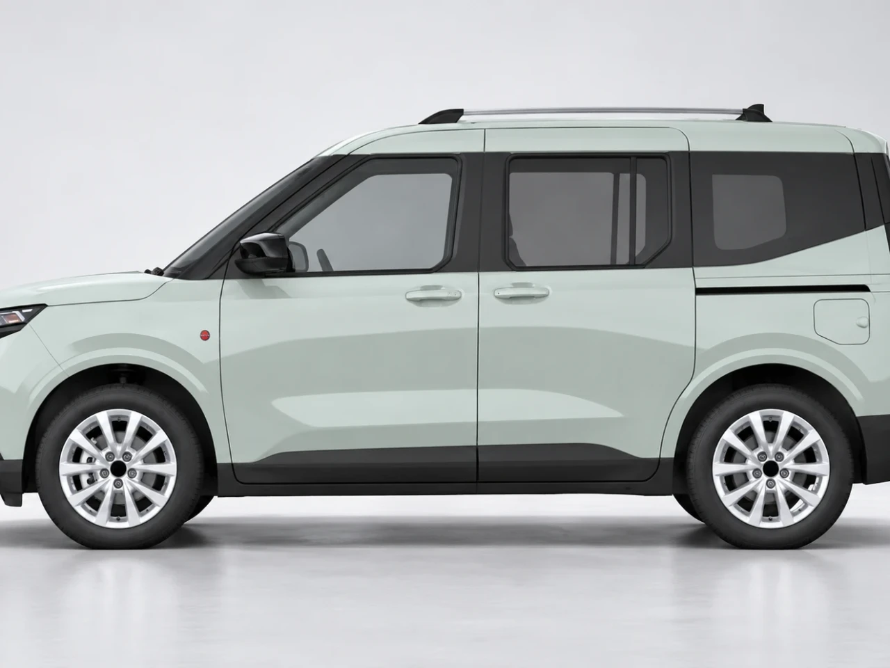 Ford Tourneo Courier yan görünüm