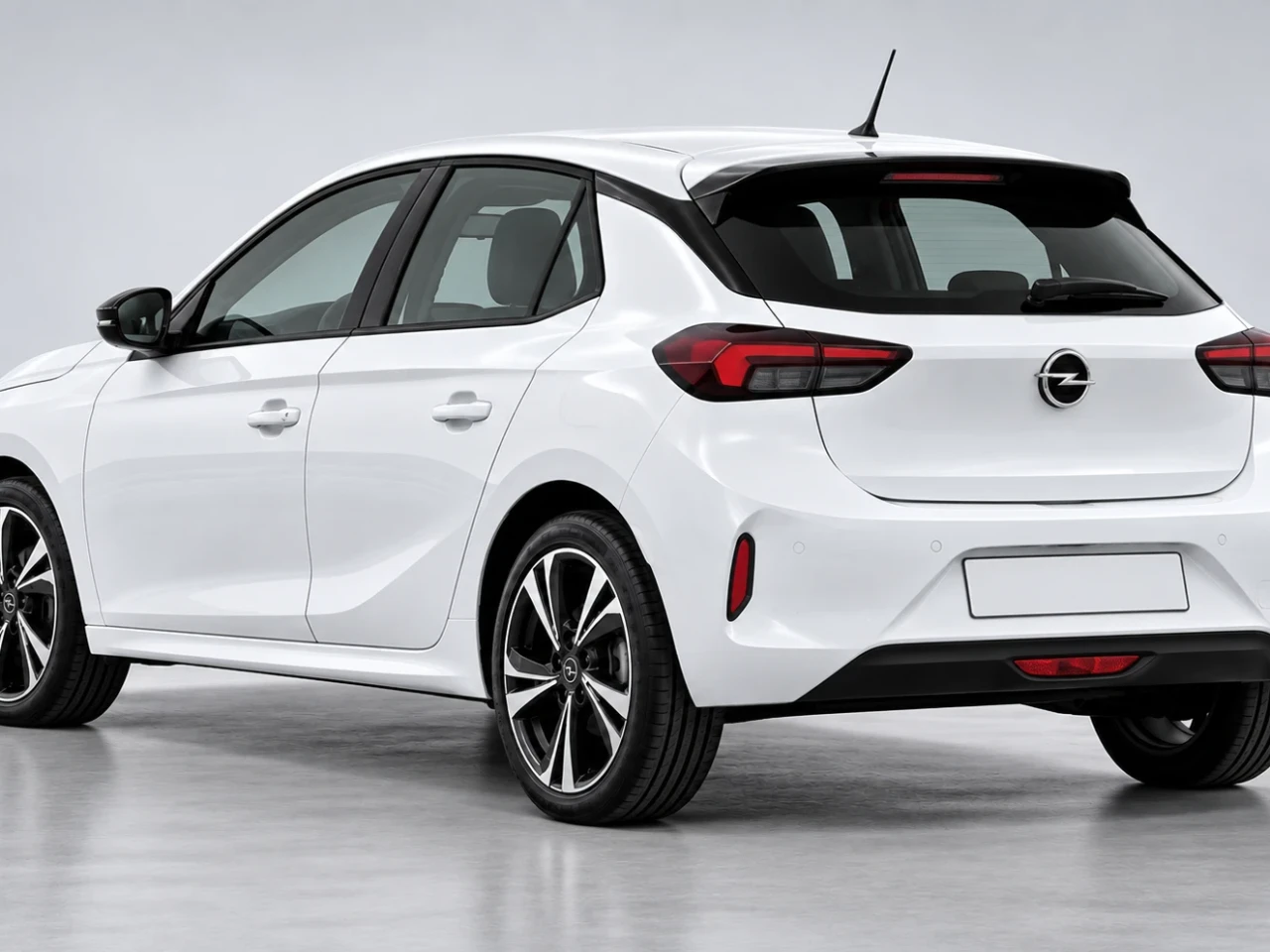 Opel Corsa arka 3/4 görünüm
